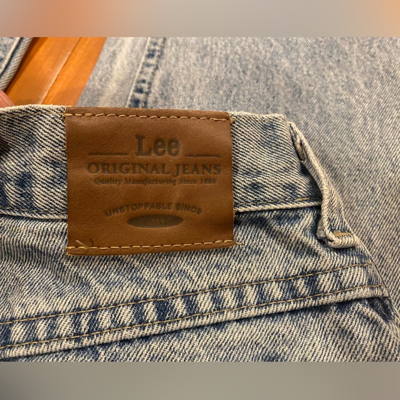 90’s Vintage Lee High-Waisted Acid Wash Mom Jeans 27 W— Grunge Retro Denim - Picture 4 of 12